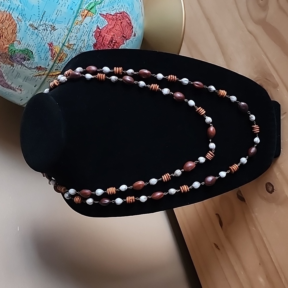 Brown earth tone Fashion necklace